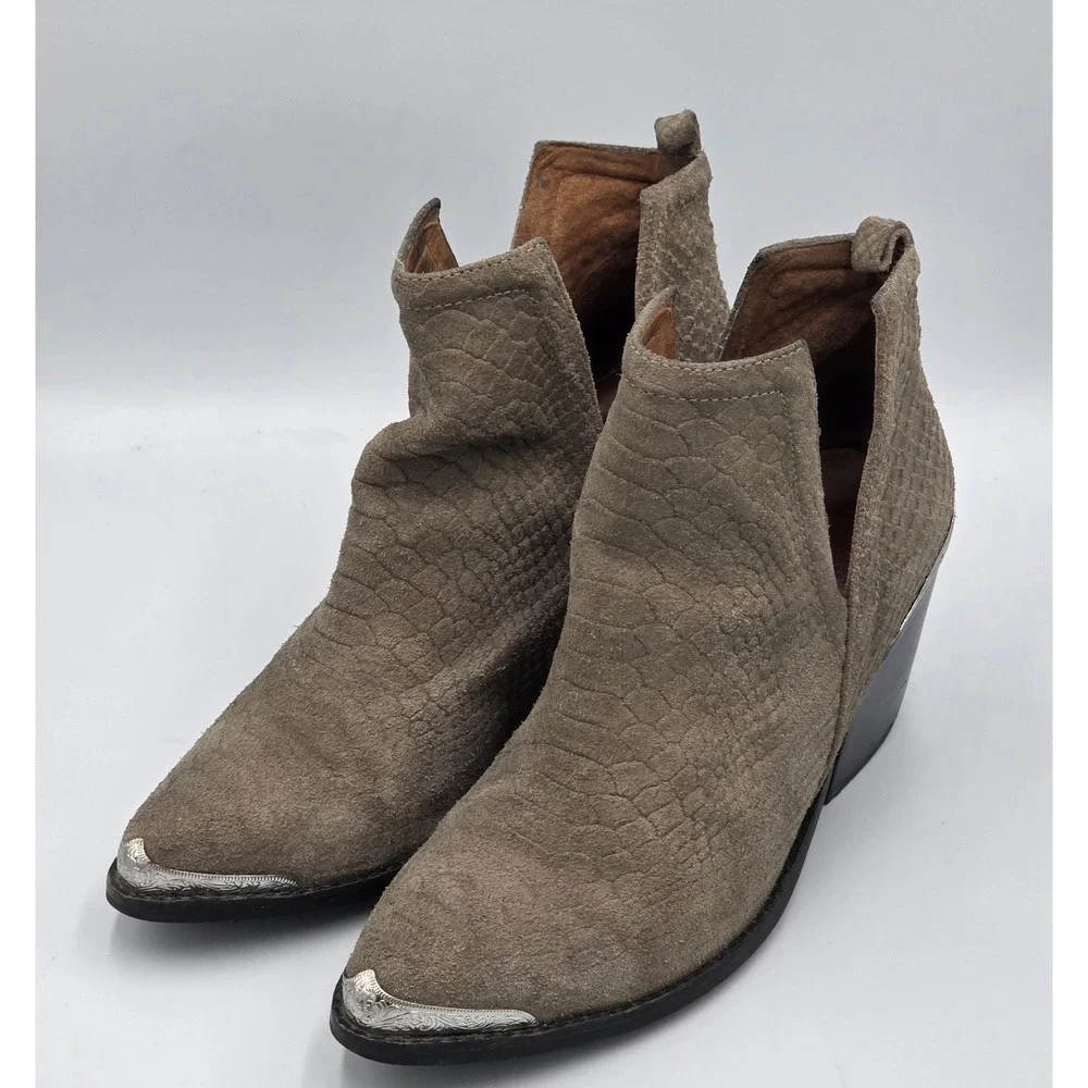 Jeffrey Campbell Cromwell Women's Size 8 Western Taupe Snake Print Ankle Boots